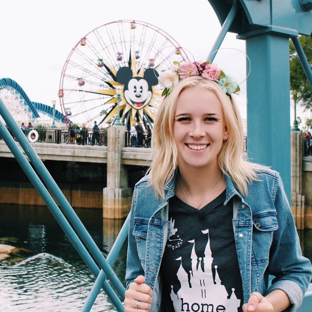 Meet your Posher, Emma